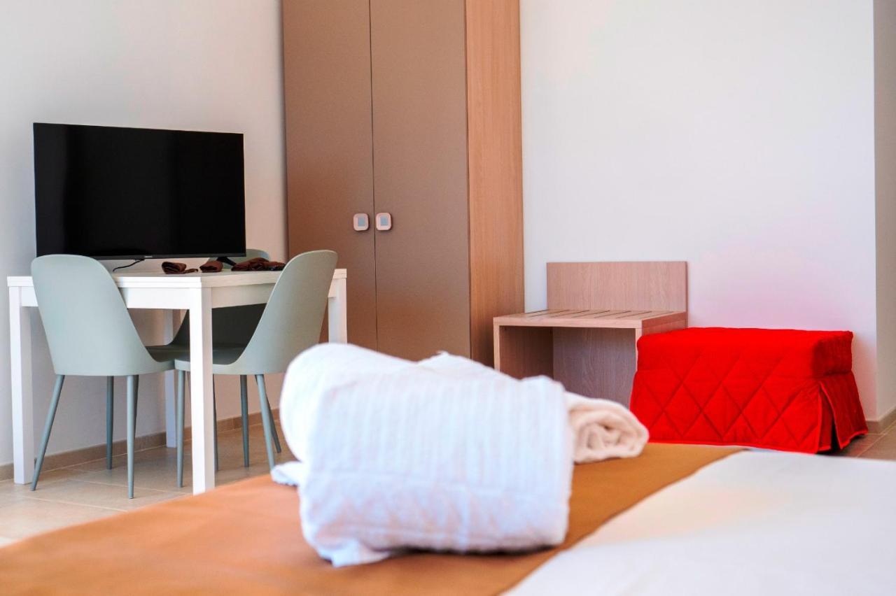 B&B A Un Passo Dal Mare Torre Canne Dış mekan fotoğraf