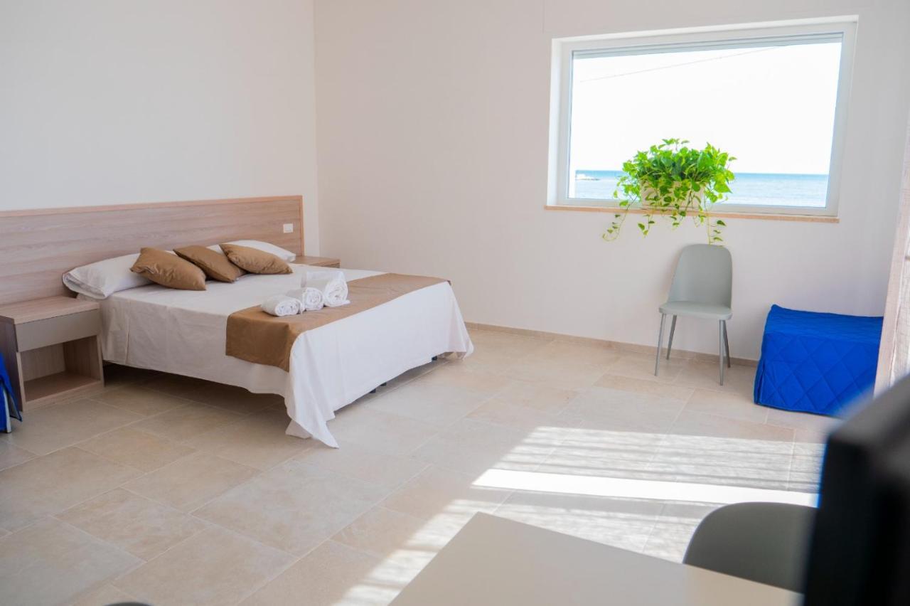 B&B A Un Passo Dal Mare Torre Canne Dış mekan fotoğraf